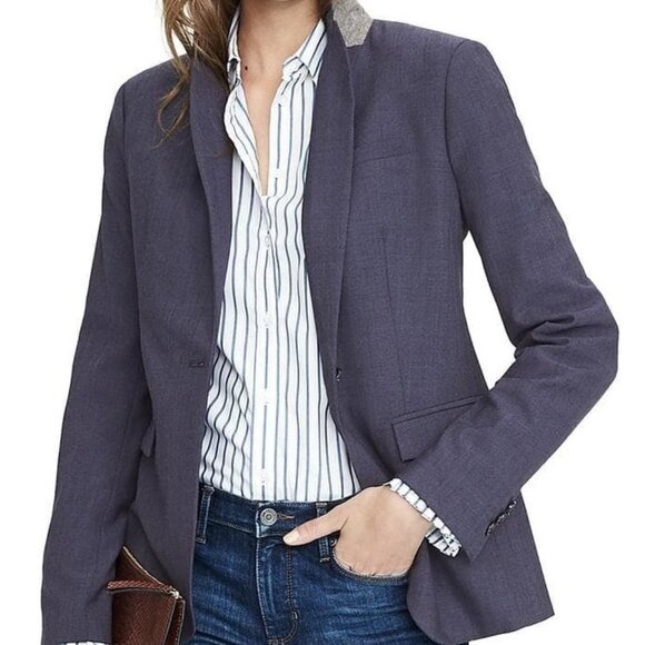 Lightweight Wool Blazer (Banana Republic) - Picture 9 of 9